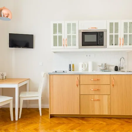 Apartment Otto Studios